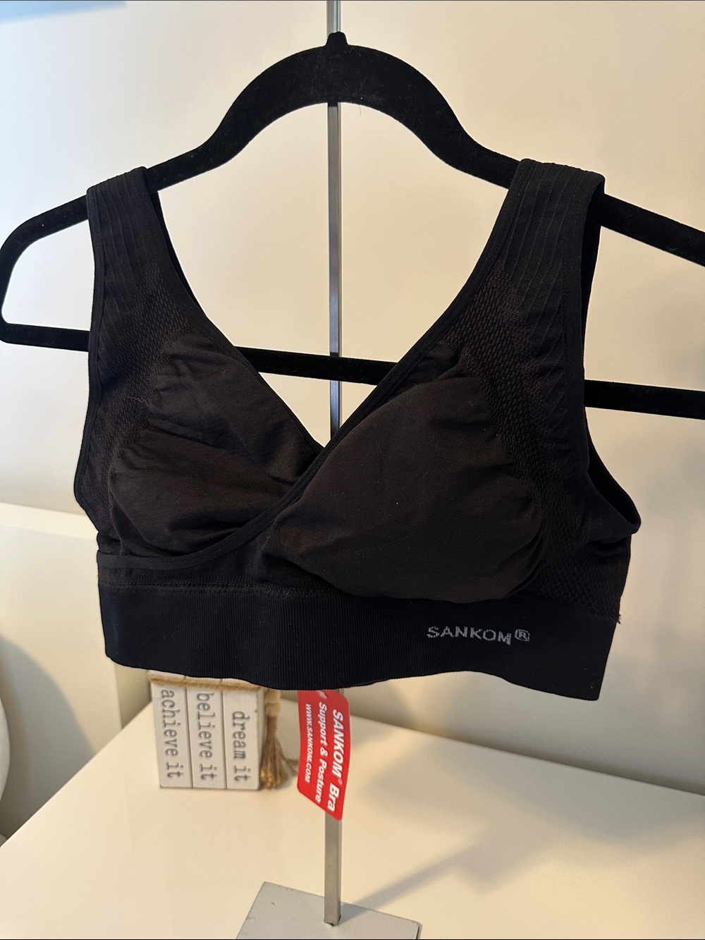 SANKOM PATENT BRA - CLASSIC BLACK
SIZE: M-L